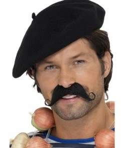 Fun Place Black Beret