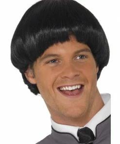 Fun Place Swinging '60s Bowl Wig Cosplay